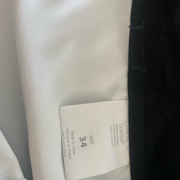 O’NEILL Men’s waist 34 inch,8”Inseam very good condition Board shorts. - Picture 3 of 4